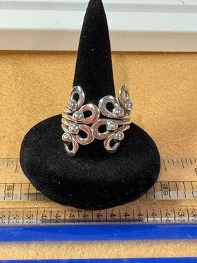 Sterling Silver Floral Ring